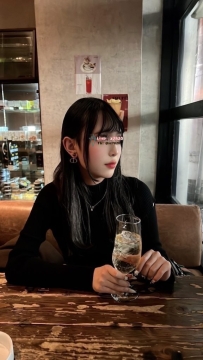 🌸心音琉(しんねる)📍：日本 💗162cm｜46kg｜C｜25y